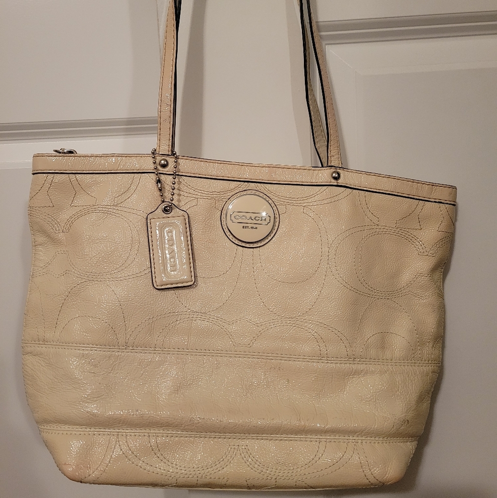Coach patent leather stitched C tote, shoulder bag
